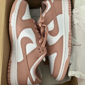 BNWT Nike Dunk Low - Rose